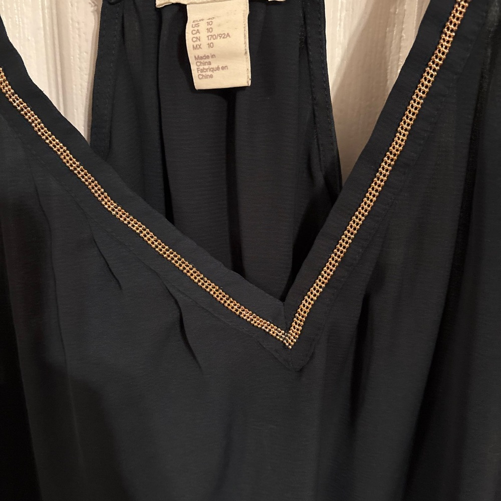 H&M Green Racerback Top - Picture 2 of 4